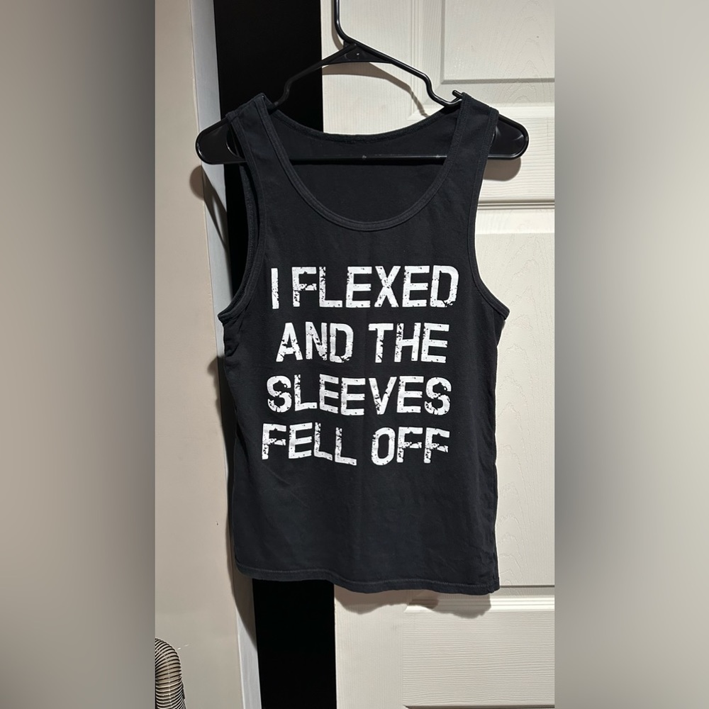 Black and white graphic tank top. Size medium. EUC!! #75